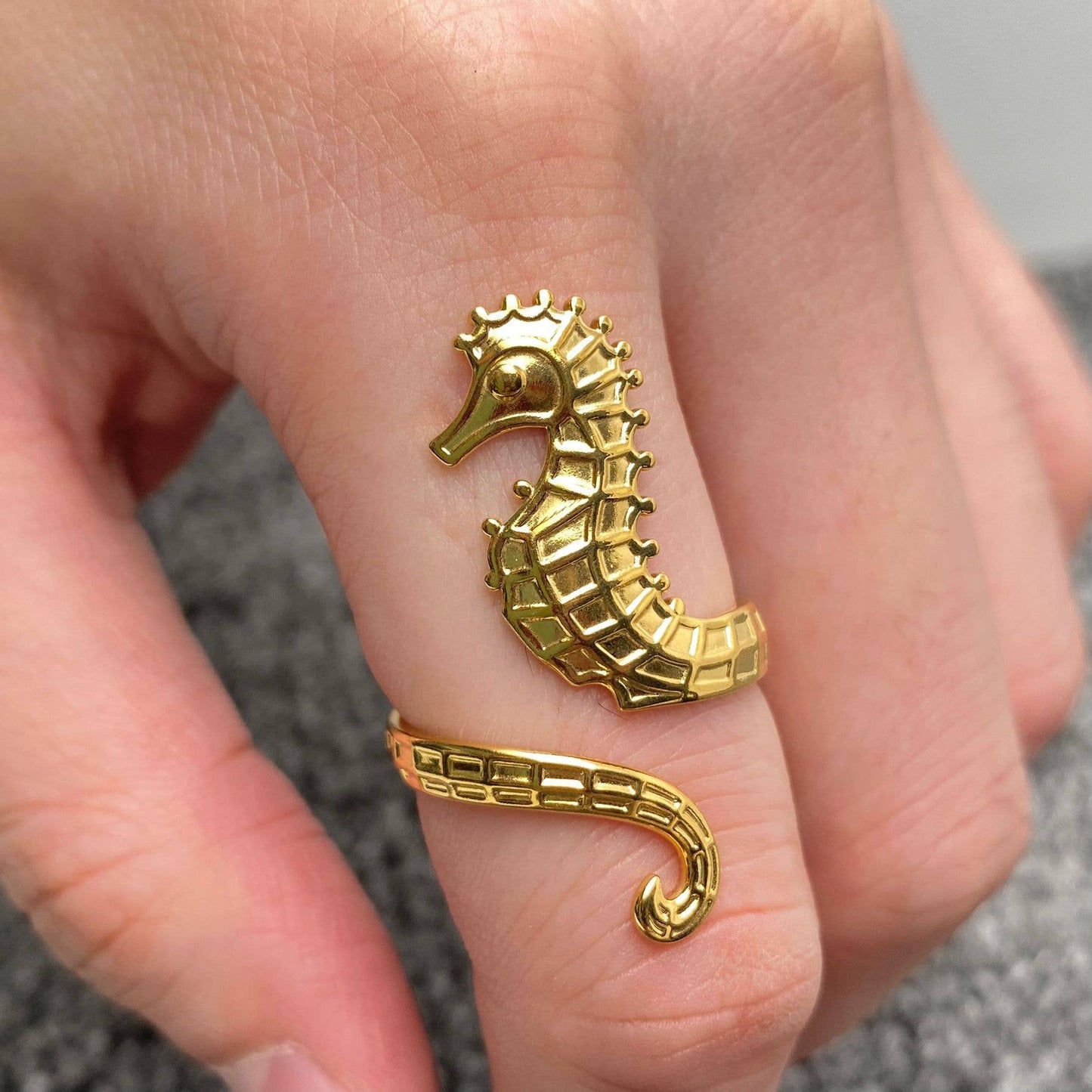 Seahorse Ring