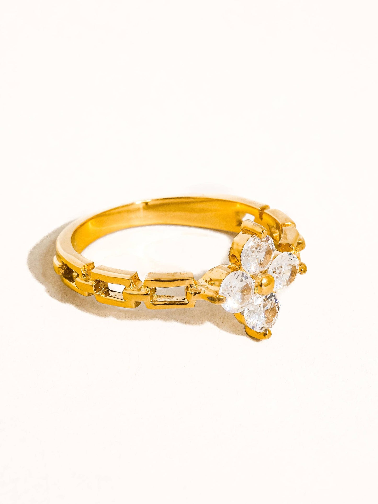18K Gold Flower Chain Ring
