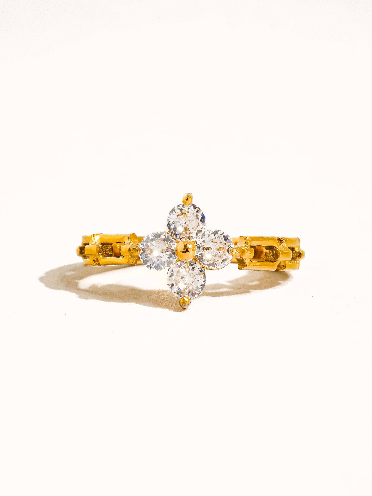 18K Gold Flower Chain Ring