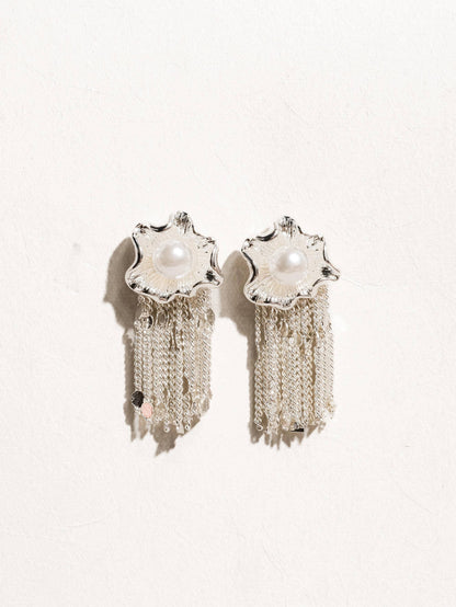 Pearl Shell Tassel Earring
